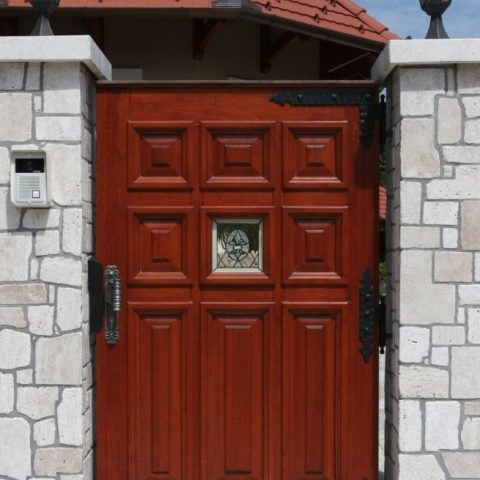 Családi házak, Magyarország