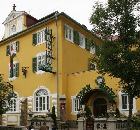 Park Hotel, Eger