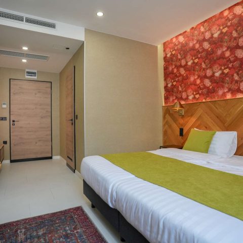 ChaChaCha House, Egerszalók